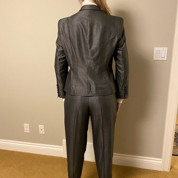 COPY - Hugo Boss Women's Micropattern Pantsuit - Picture 4 of 11